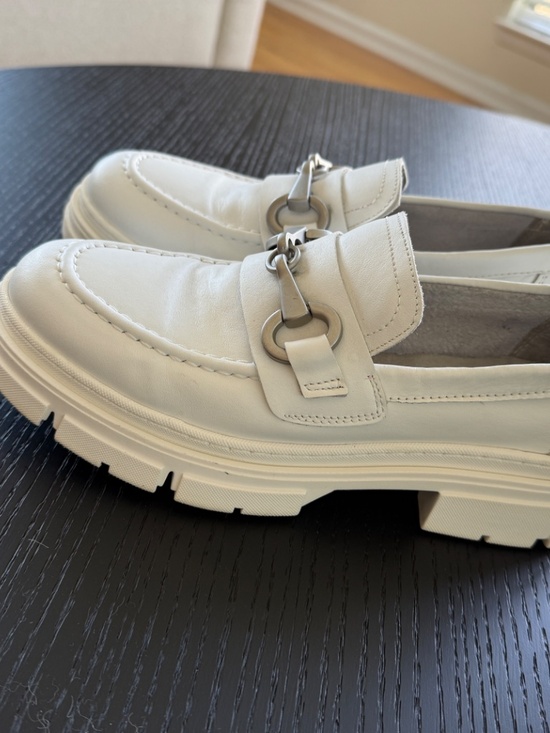 Tamaris White Leather Loafers – Women’s EU 40 US 9 - Picture 4 of 9